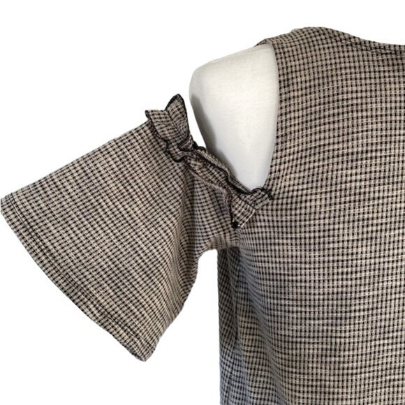 LC Lauren Conrad Cold-Shoulder Ruffle Knit Shift Dress Short Sleeve Scoop Neck - Picture 7 of 15